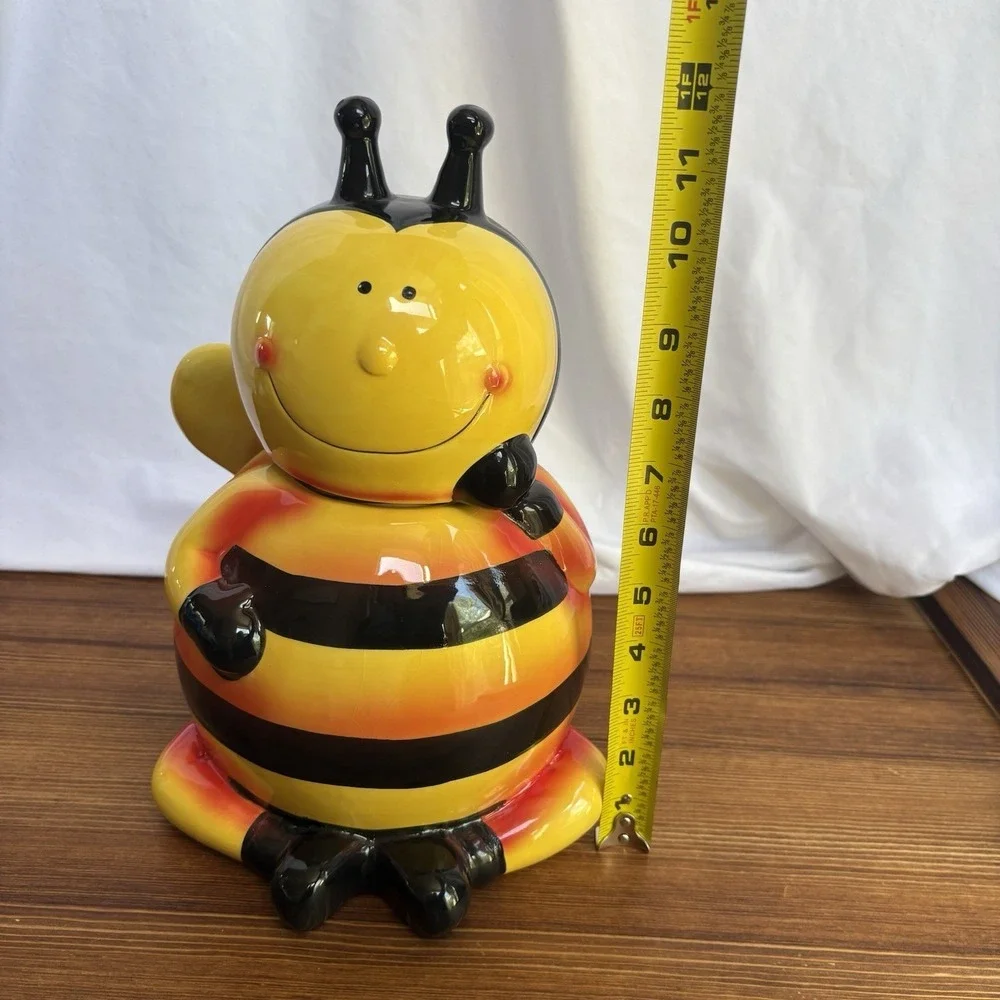 Cosmos Gifts Ceramic Honey Bee Cookie Jar Bumble Bee Kitchen Canister